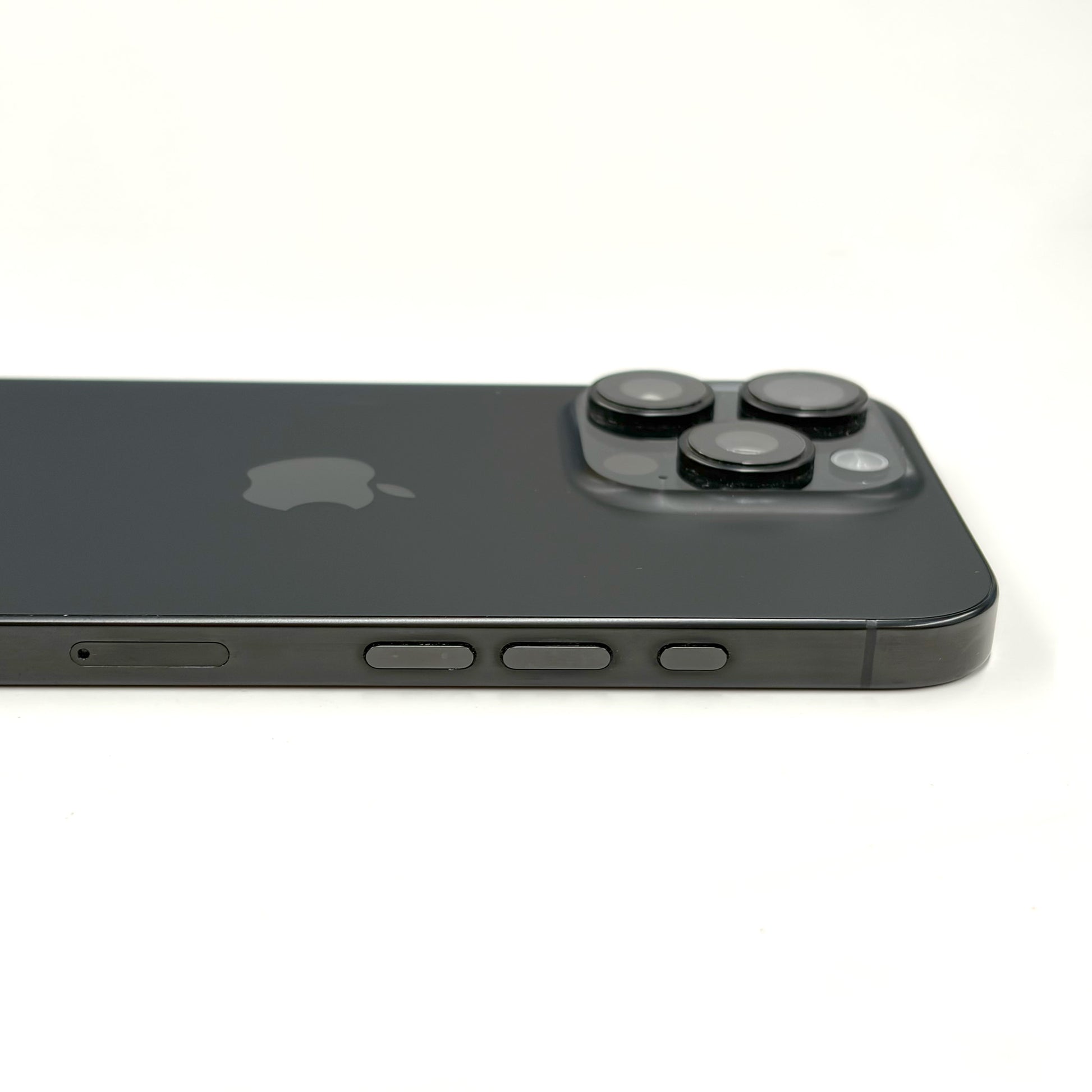 iPhone 16 Pro 128GB Black Titanium A Grade 90% Battery T8666