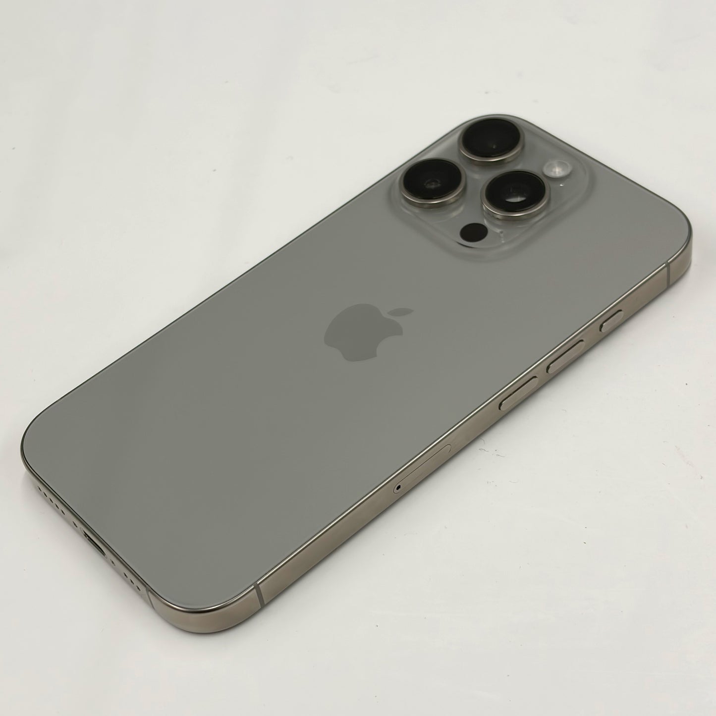 iPhone 16 Pro 128GB Natural Titanium A Grade 97% Battery T8670