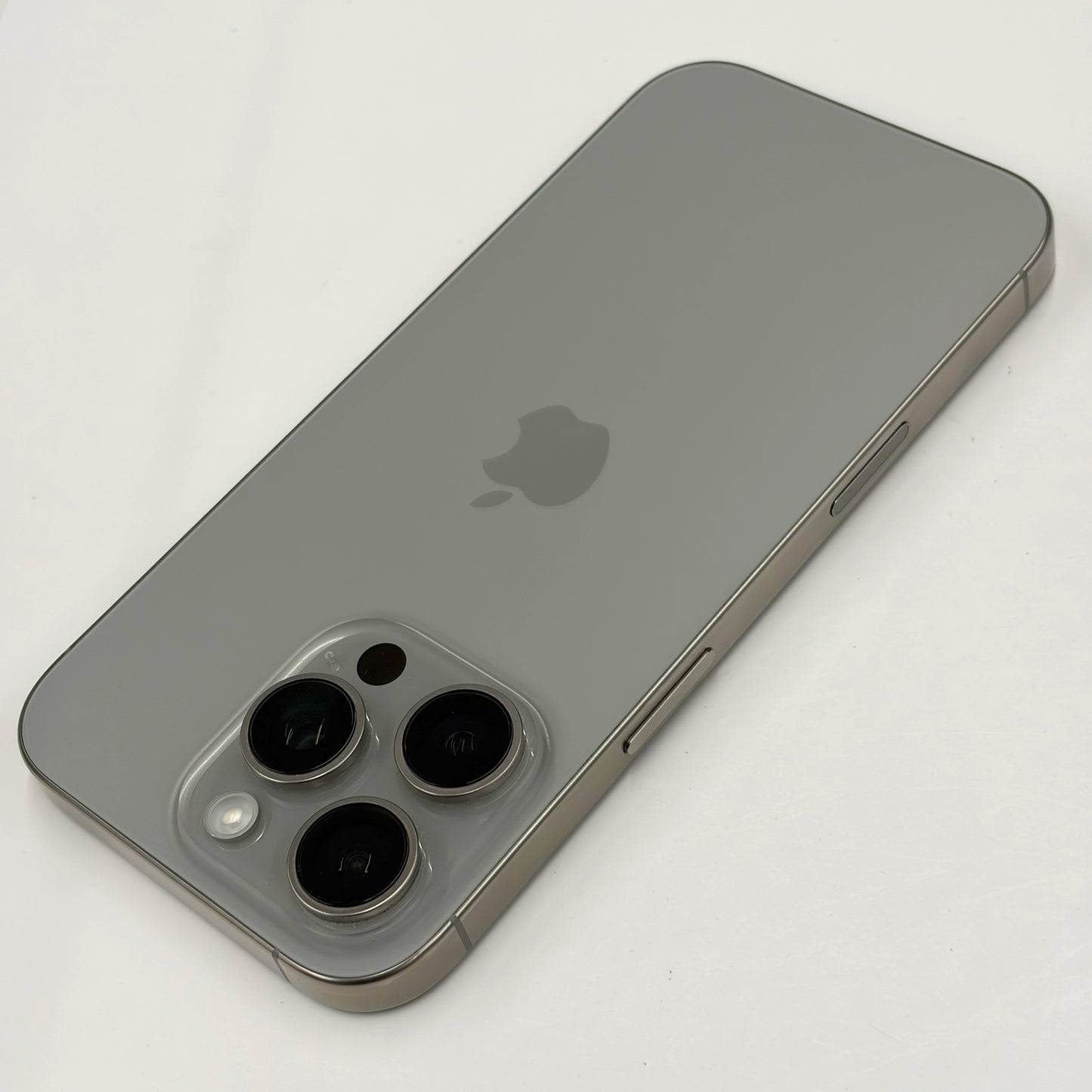 iPhone 16 Pro 128GB Natural Titanium A Grade 97% Battery T8670