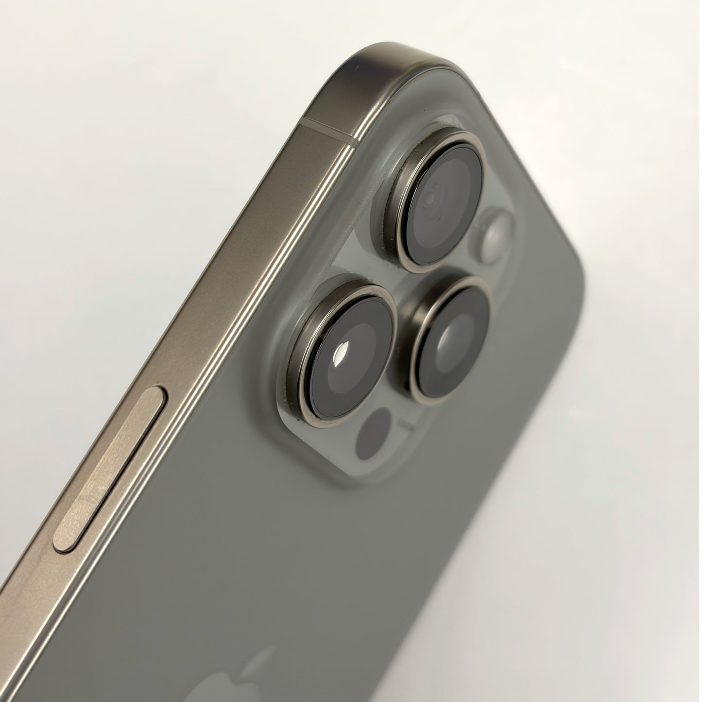 iPhone 16 Pro 128GB Natural Titanium A Grade 97% Battery T8670
