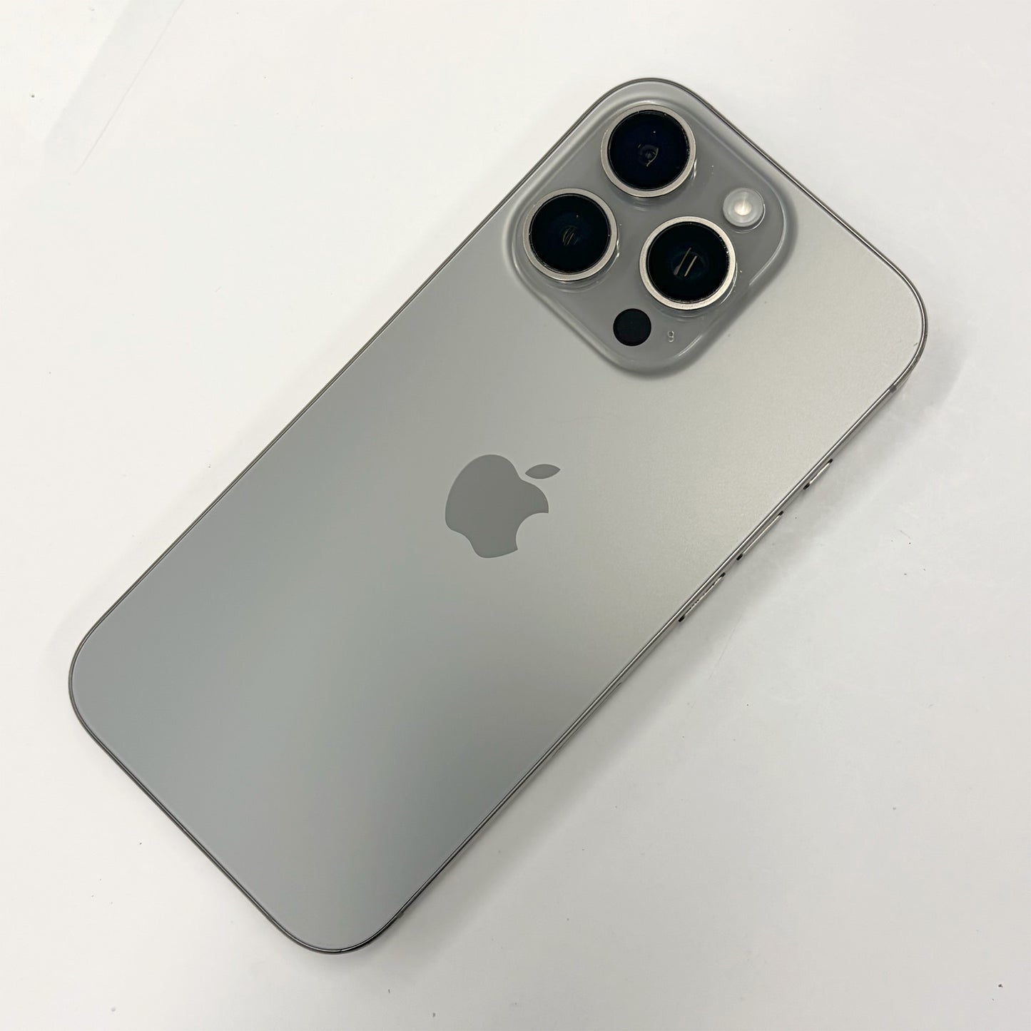 iPhone 16 Pro 128GB Natural Titanium B Grade 95% Battery T8693