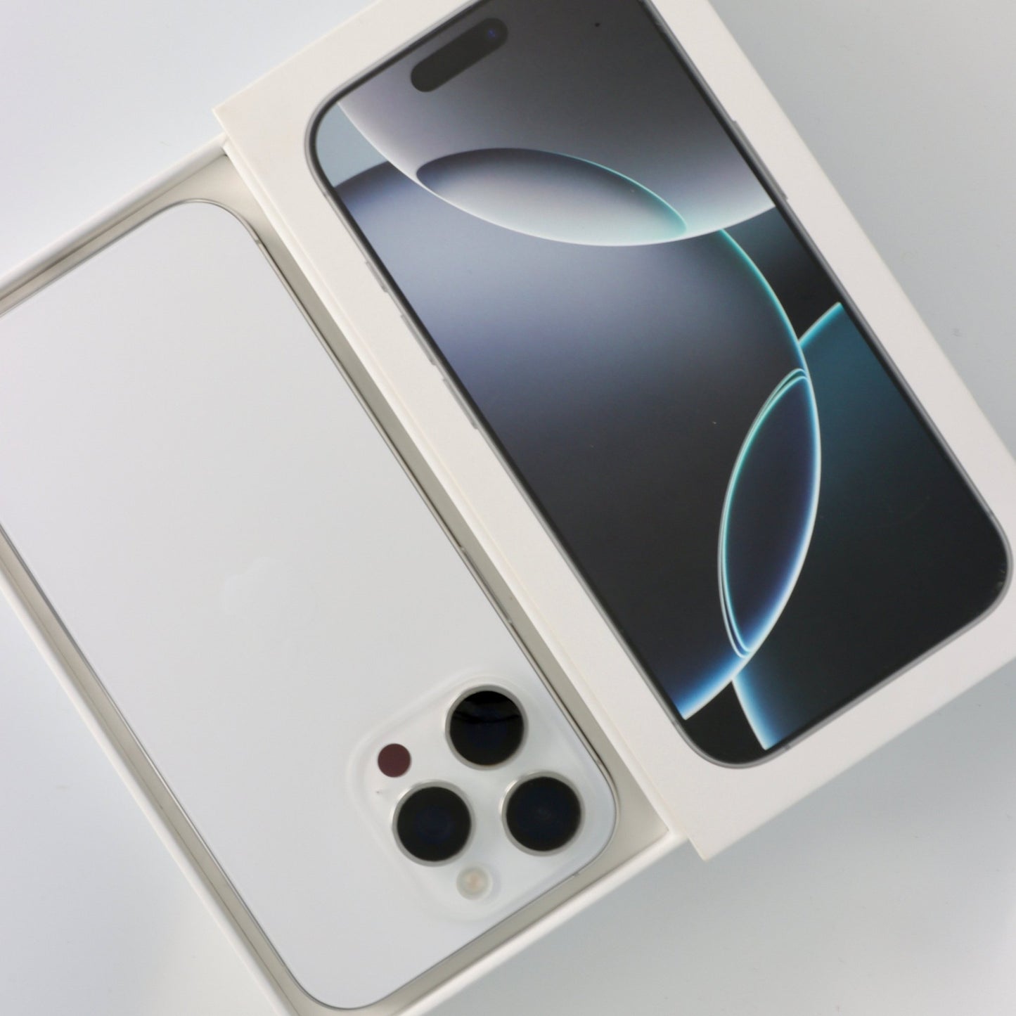 iPhone 16 Pro - trade.com.au