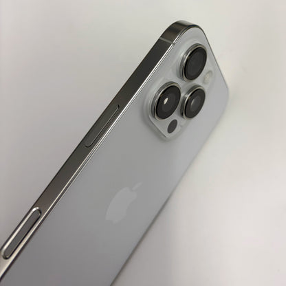 iPhone 16 Pro 256GB White Titanium A Grade 92% Battery T8652