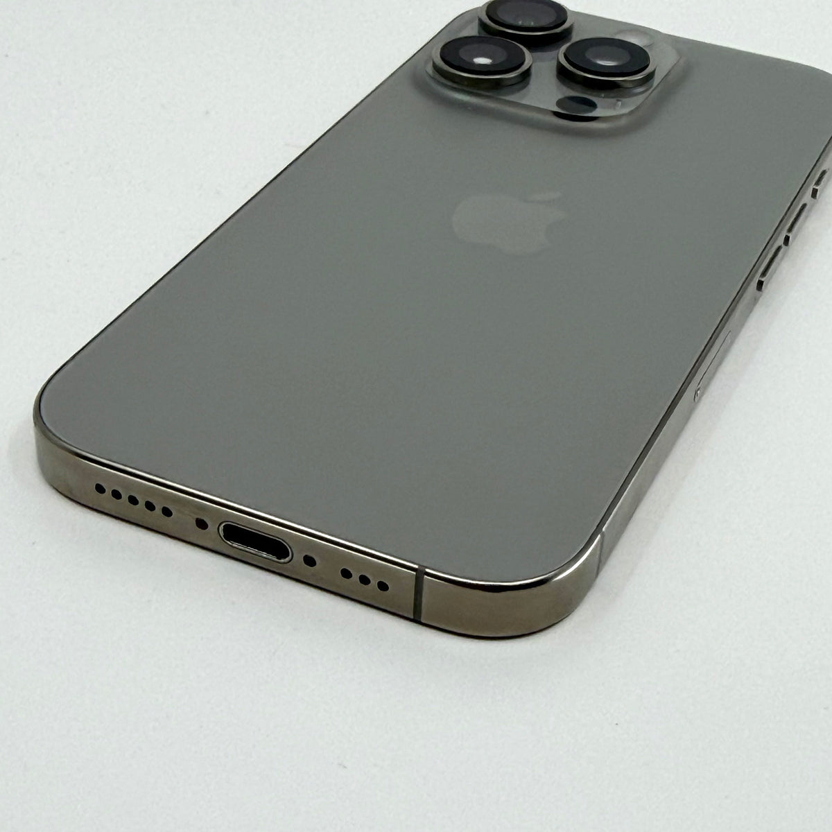 iPhone 16 Pro 256GB Natural Titanium 92% Battery (B Grade) T8986