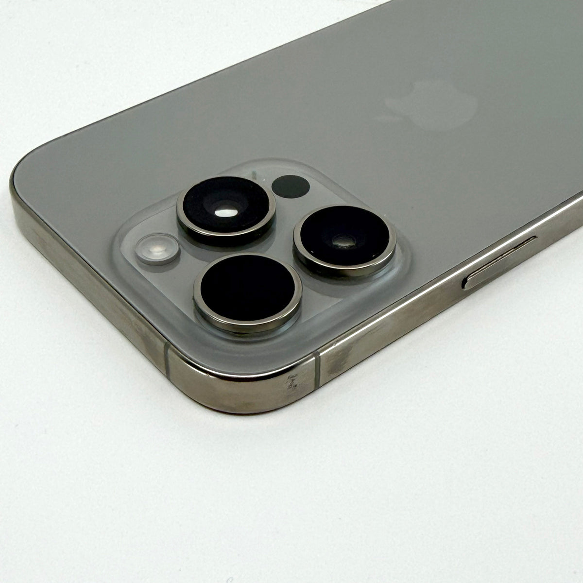iPhone 16 Pro 256GB Natural Titanium 92% Battery (B Grade) T8986