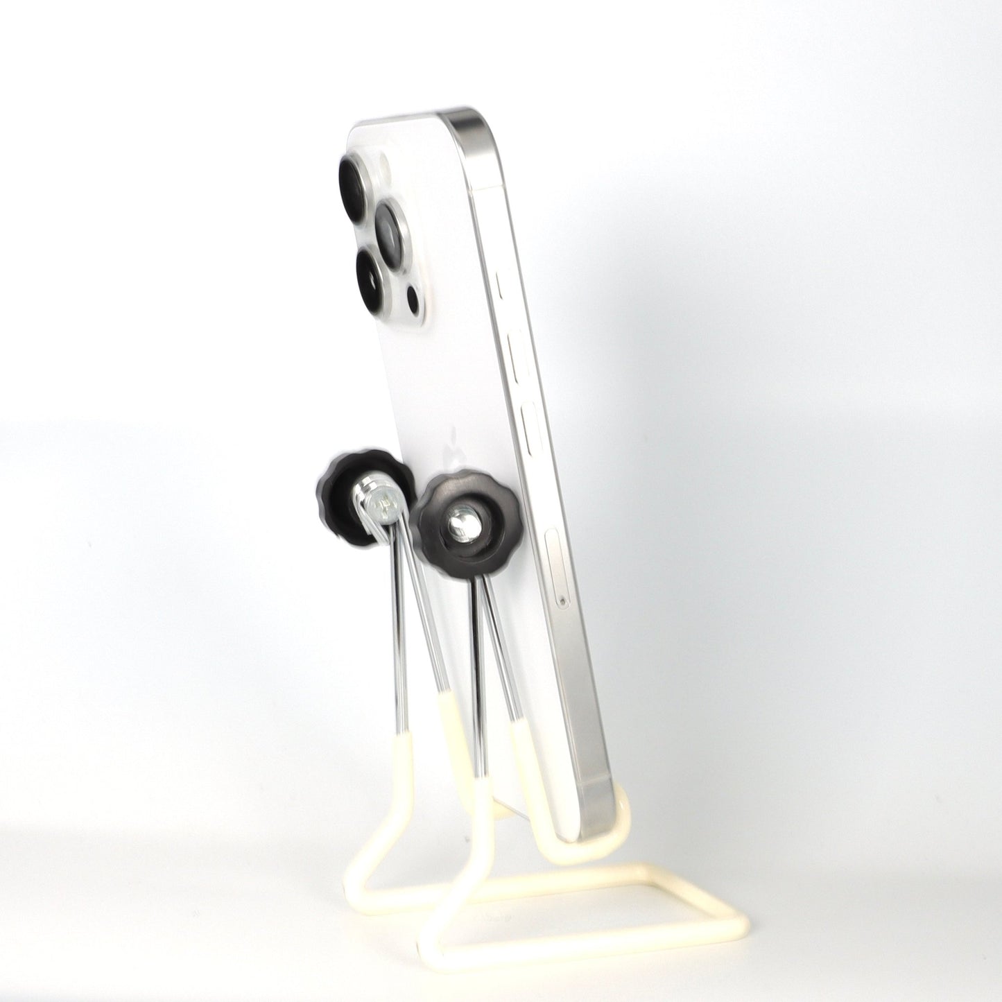 iPhone 16 Pro - trade.com.au