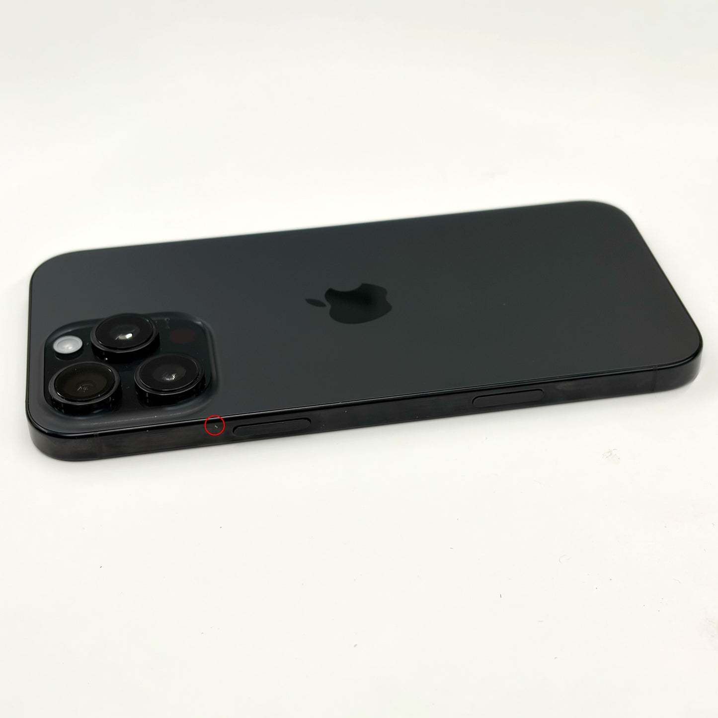 iPhone 16 Pro Max 256GB Black Titanium A Grade 99% Battery T8660