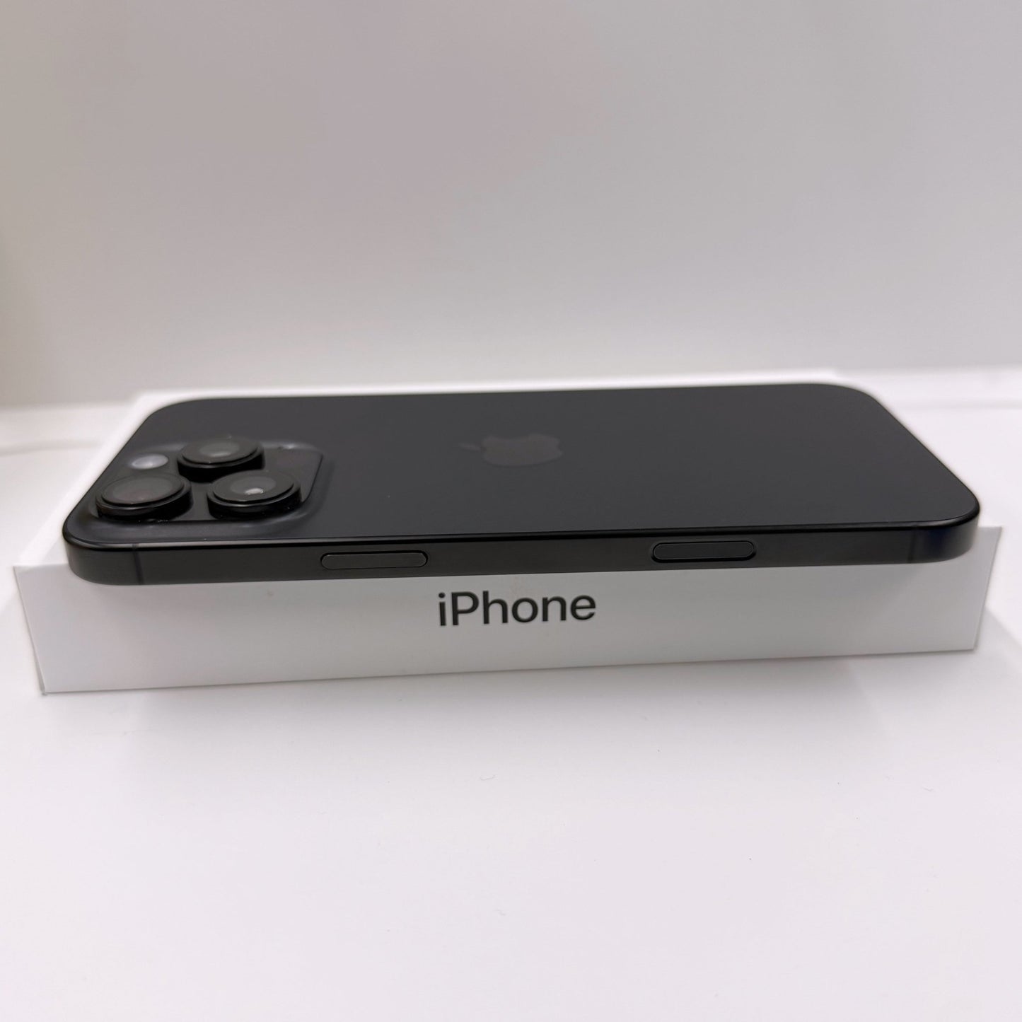 iPhone 16 Pro Max 256GB Black Titanium T8058 - trade.com.au