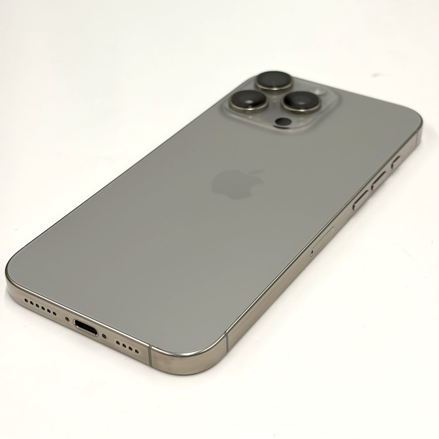 iPhone 16 Pro Max 256GB Natural Titanium A Grade 88% Battery T8672