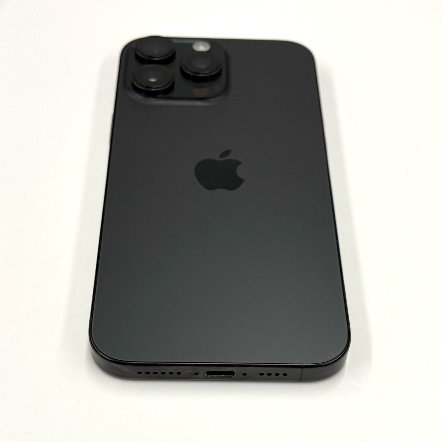 iPhone 16 Pro Max 512GB Black Titanium B Grade 94% Battery T8647