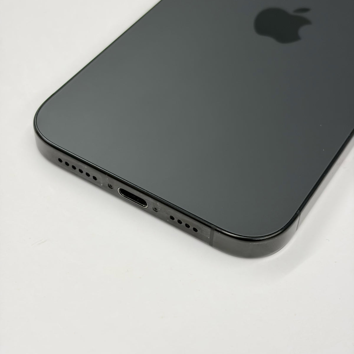 iPhone 16 Pro Max 512GB Black Titanium B Grade 90% Battery T8929