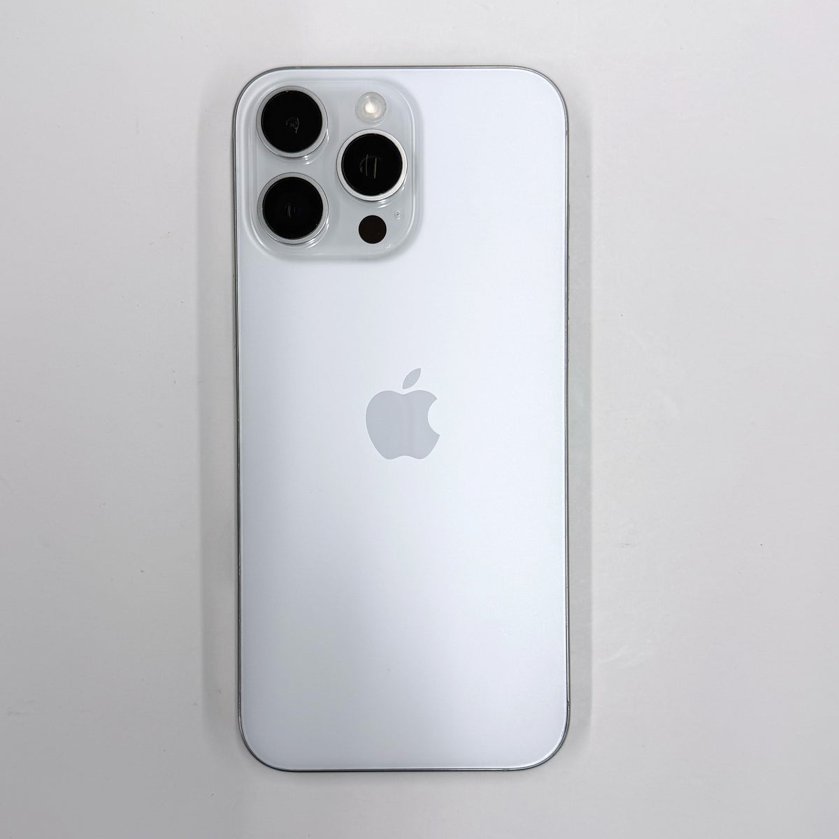 iPhone 16 Pro Max 512GB White Titanium 90% Battery (B Grade) T8972