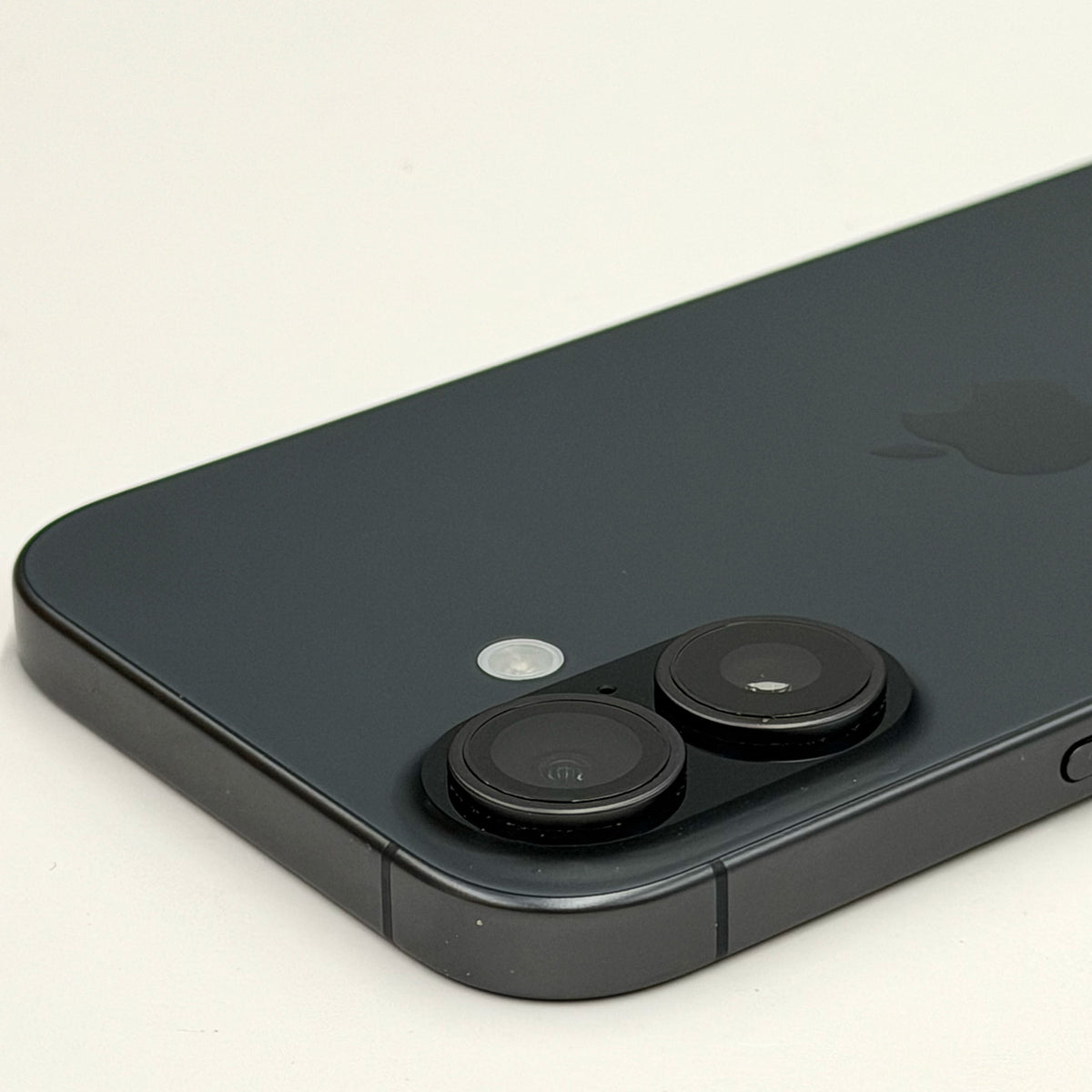 iPhone 17 Black 256GB 92% Battery (A Grade) T8952