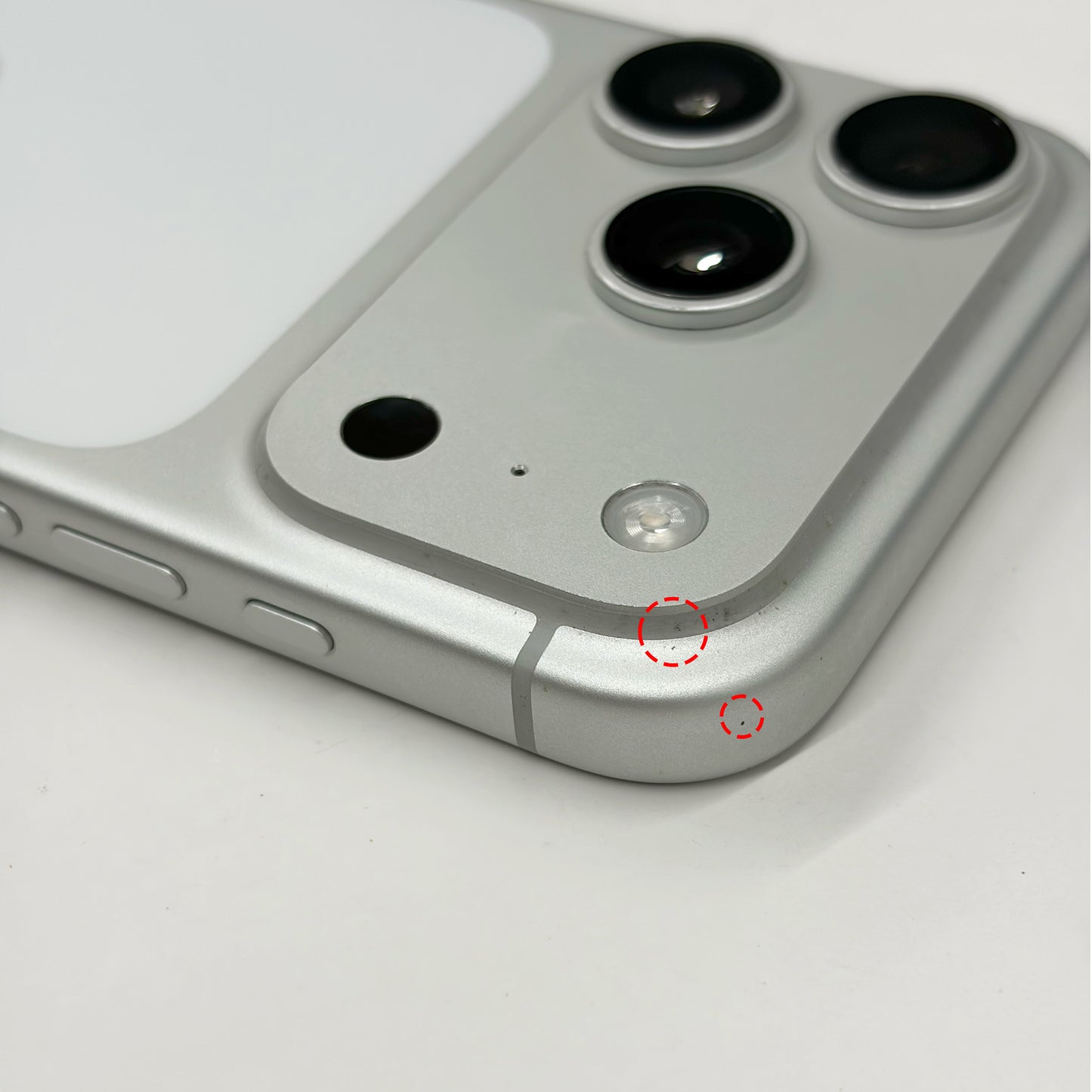 iPhone 17 Pro 256GB Silver A Grade 100% Battery T8681