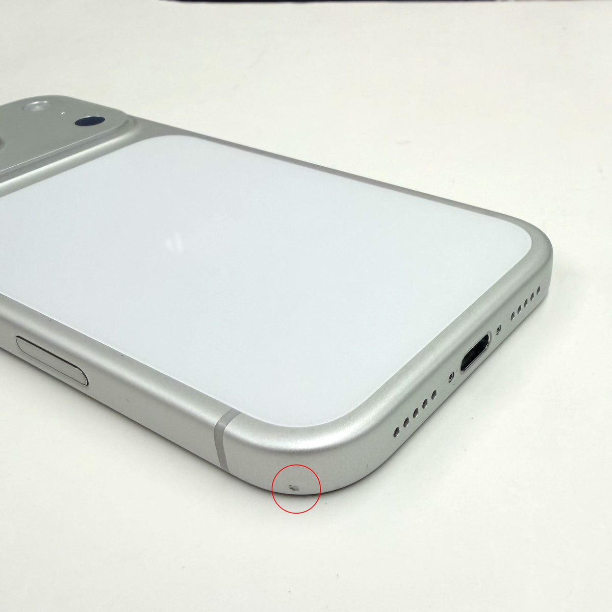 iPhone 17 Pro 256GB Silver 100% Battery (A Grade) T8975