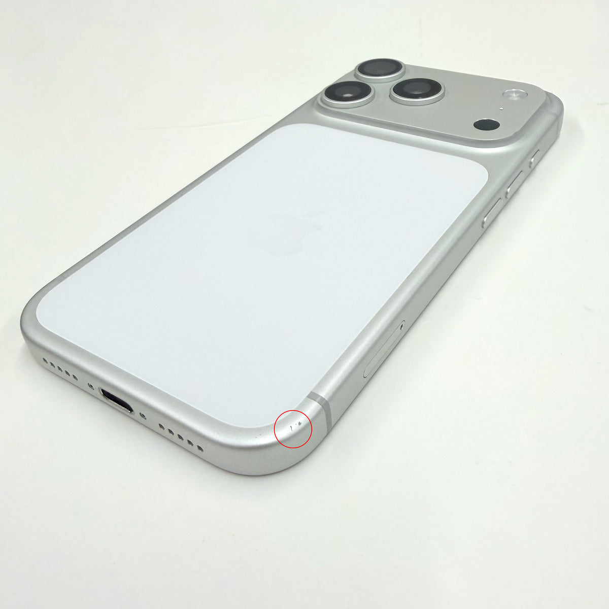 iPhone 17 Pro 256GB Silver 100% Battery (A Grade) T8975