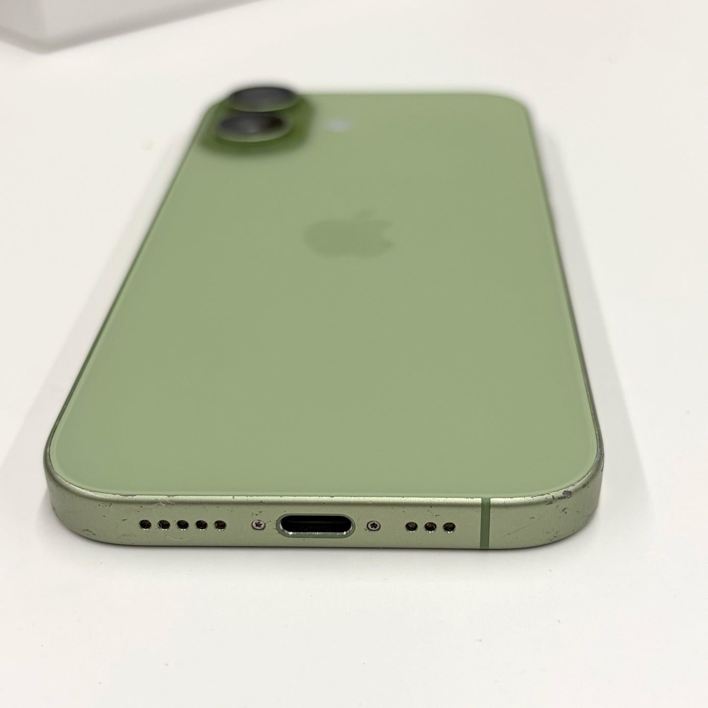 iPhone 17 Sage Green 256GB B Grade 99% Battery T8713