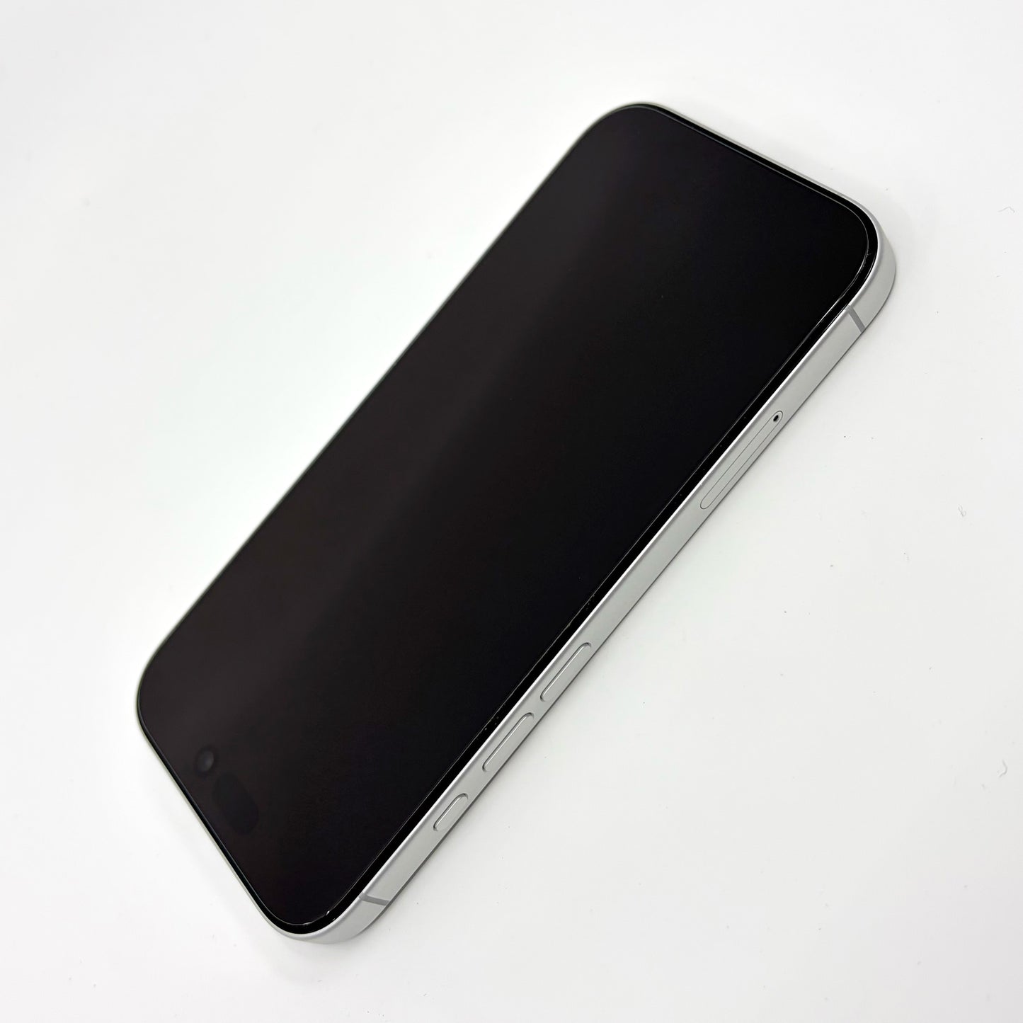 iPhone 17 White 256GB 100% Battery (A Grade) T8882