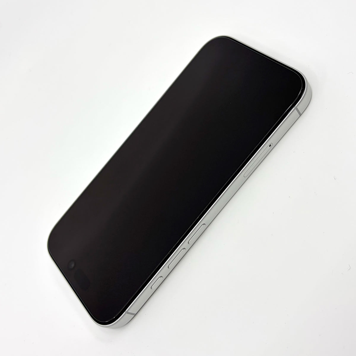 iPhone 17 White 256GB 100% Battery (A Grade) T8882