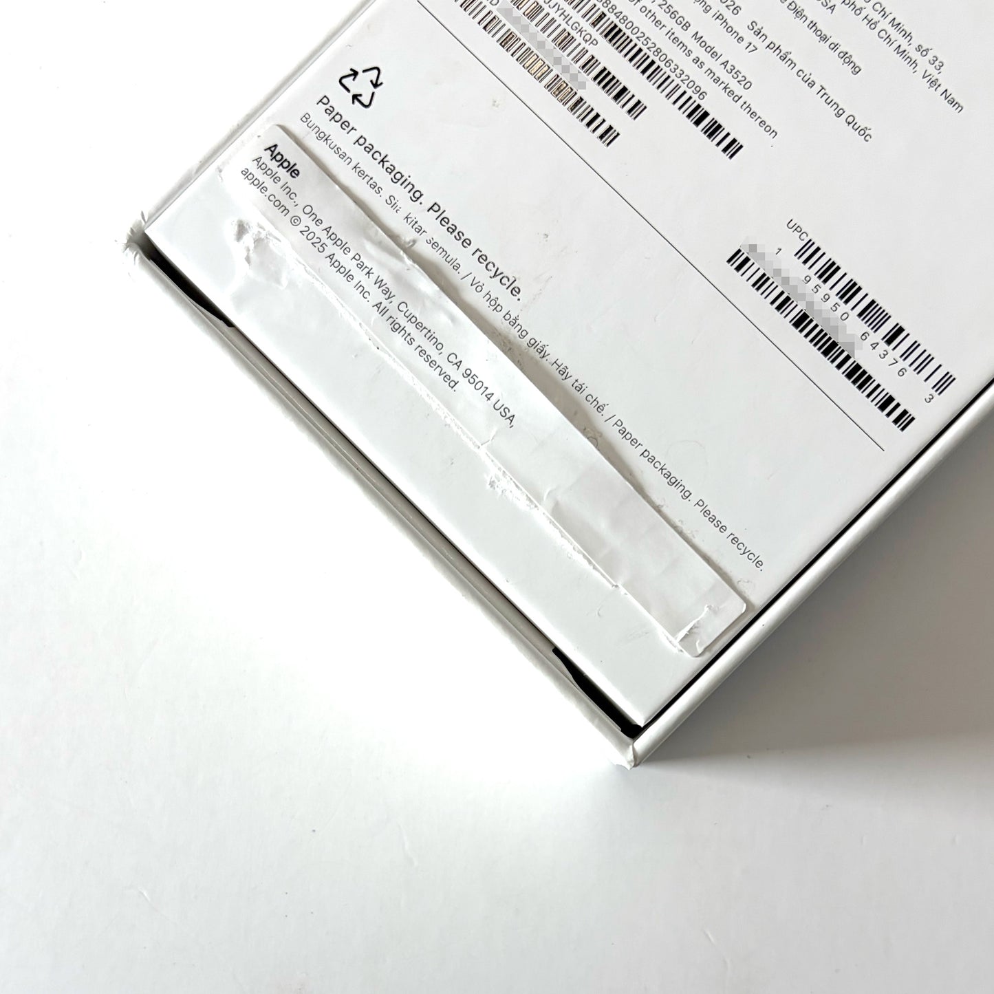 iPhone 17 White 256GB Brand New- Open Box - T8705