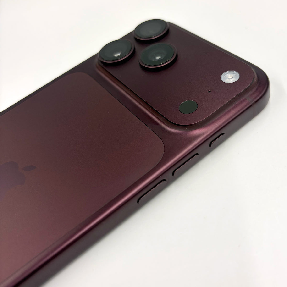 iPhone 18 Pro Max 512GB Burgundy 100% Battery (A Grade)  T8926