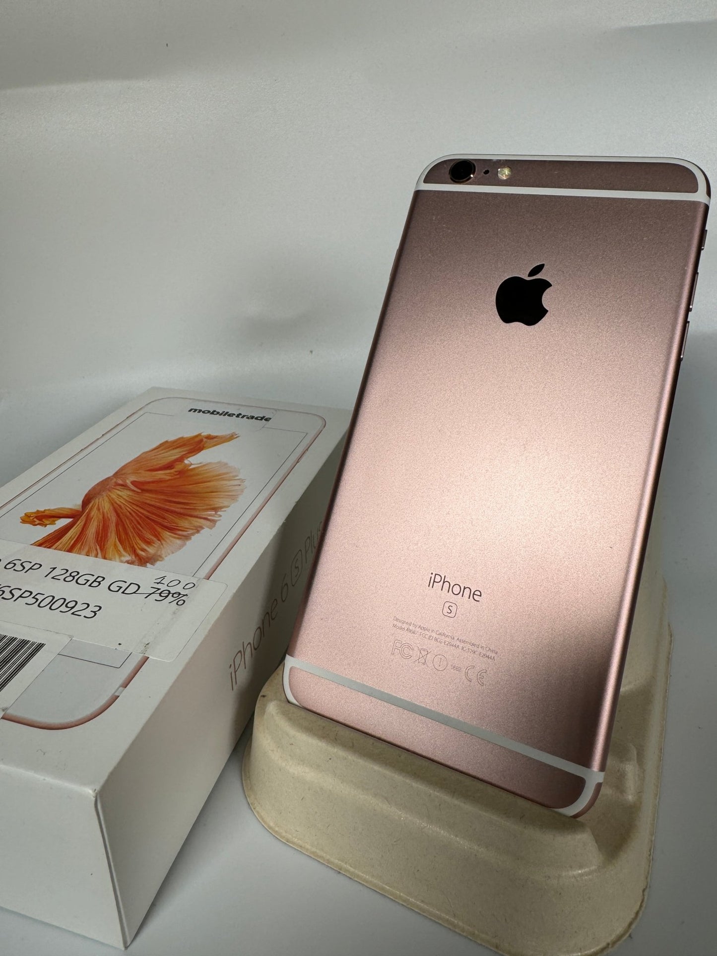 iPhone 6s Plus - trade.com.au
