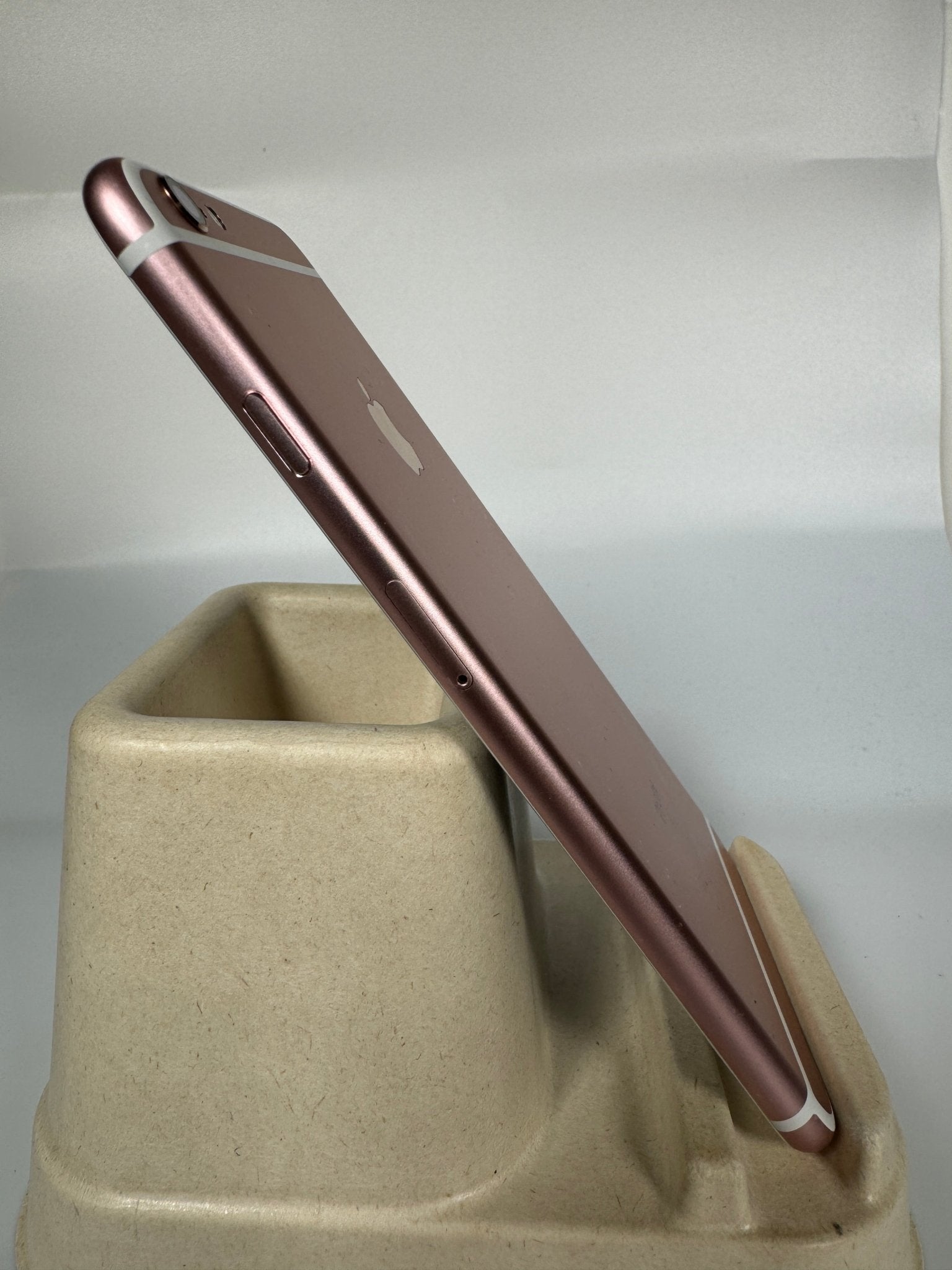 iPhone 6s Plus - trade.com.au
