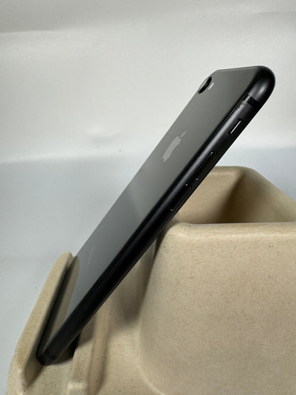 iPhone 8 - trade.com.au