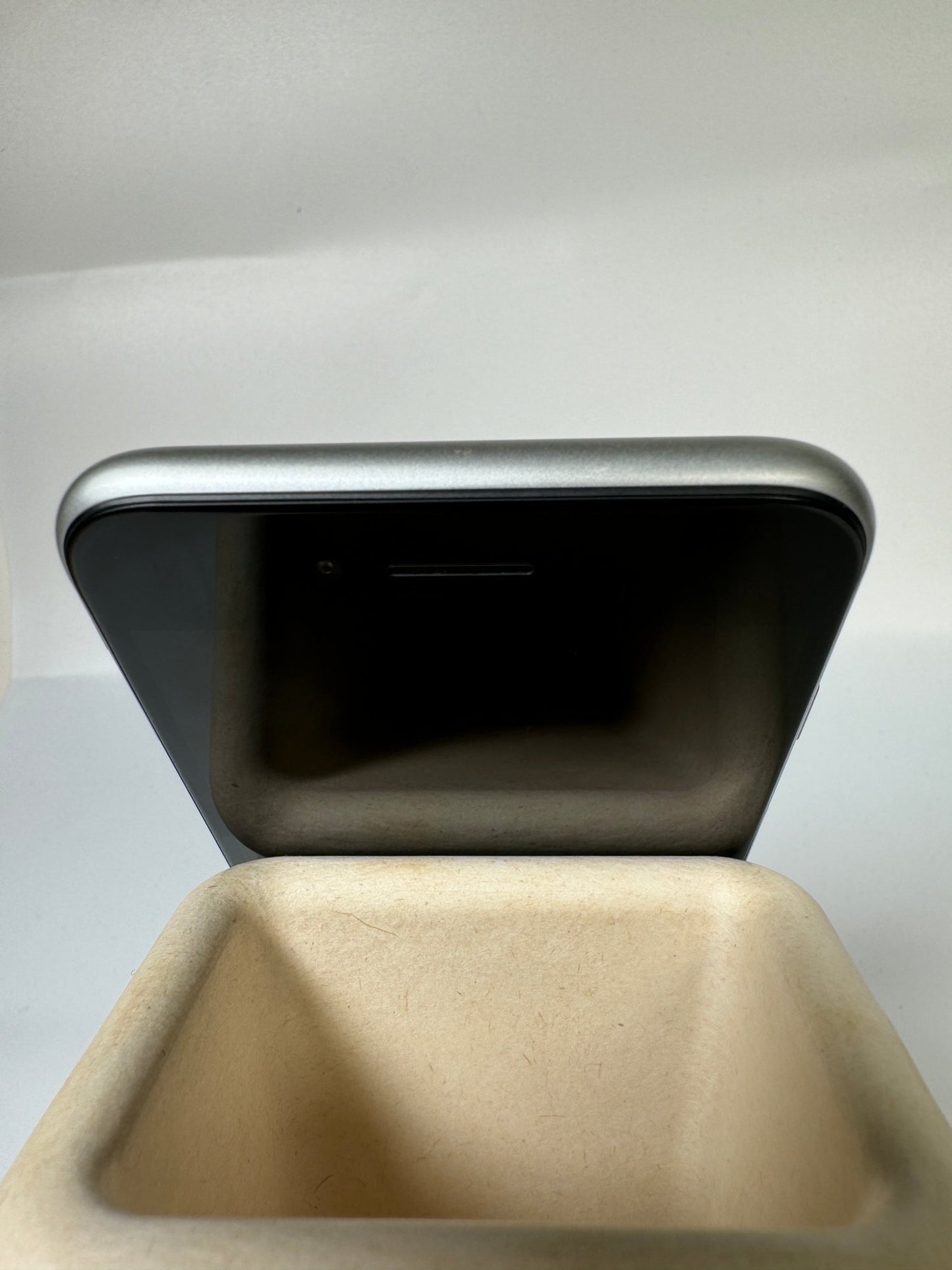 iPhone 8 - trade.com.au