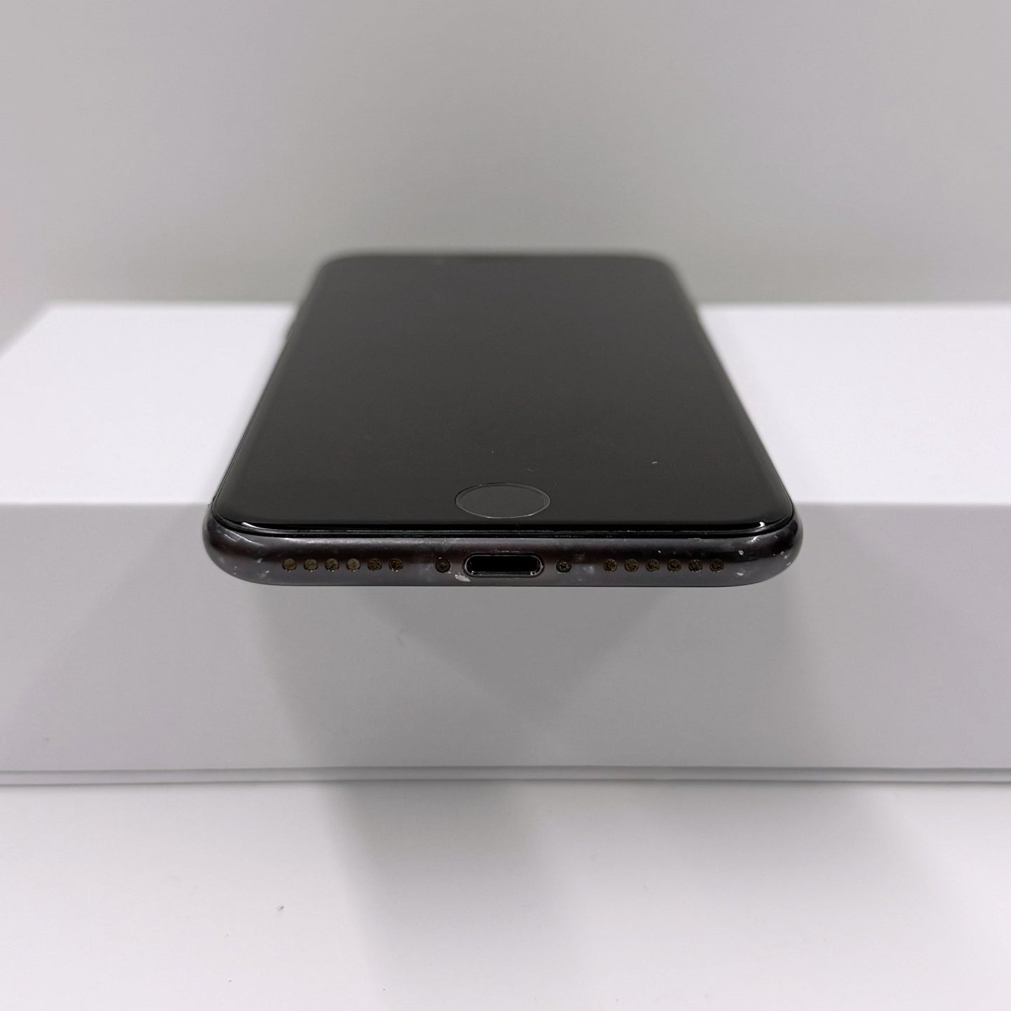 iPhone 8 64GB Space Grey T8057 - trade.com.au