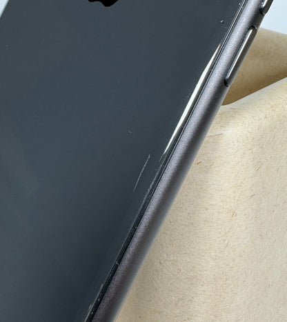 iPhone 8 - trade.com.au