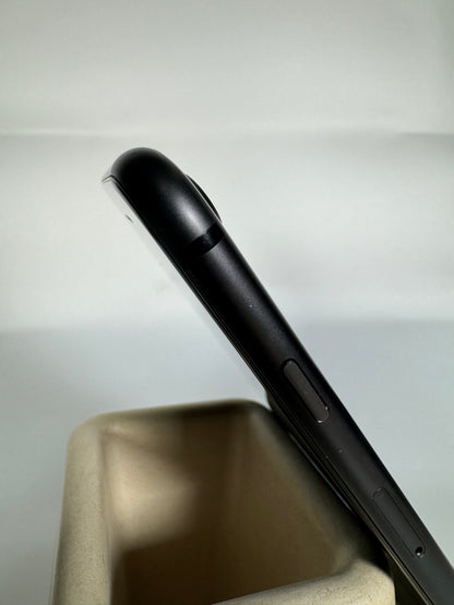 iPhone 8 Plus - trade.com.au
