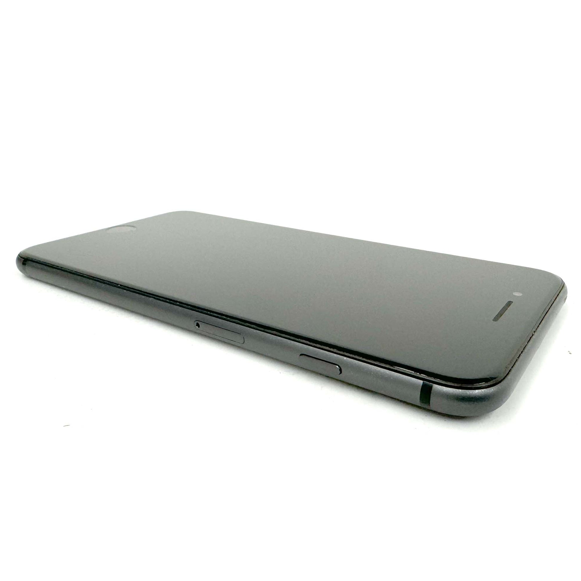 iPhone 8 Plus - trade.com.au