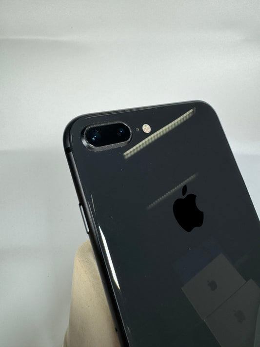 iPhone 8 Plus - trade.com.au