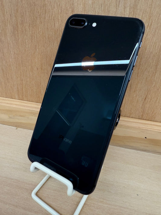 iPhone 8 Plus - trade.com.au