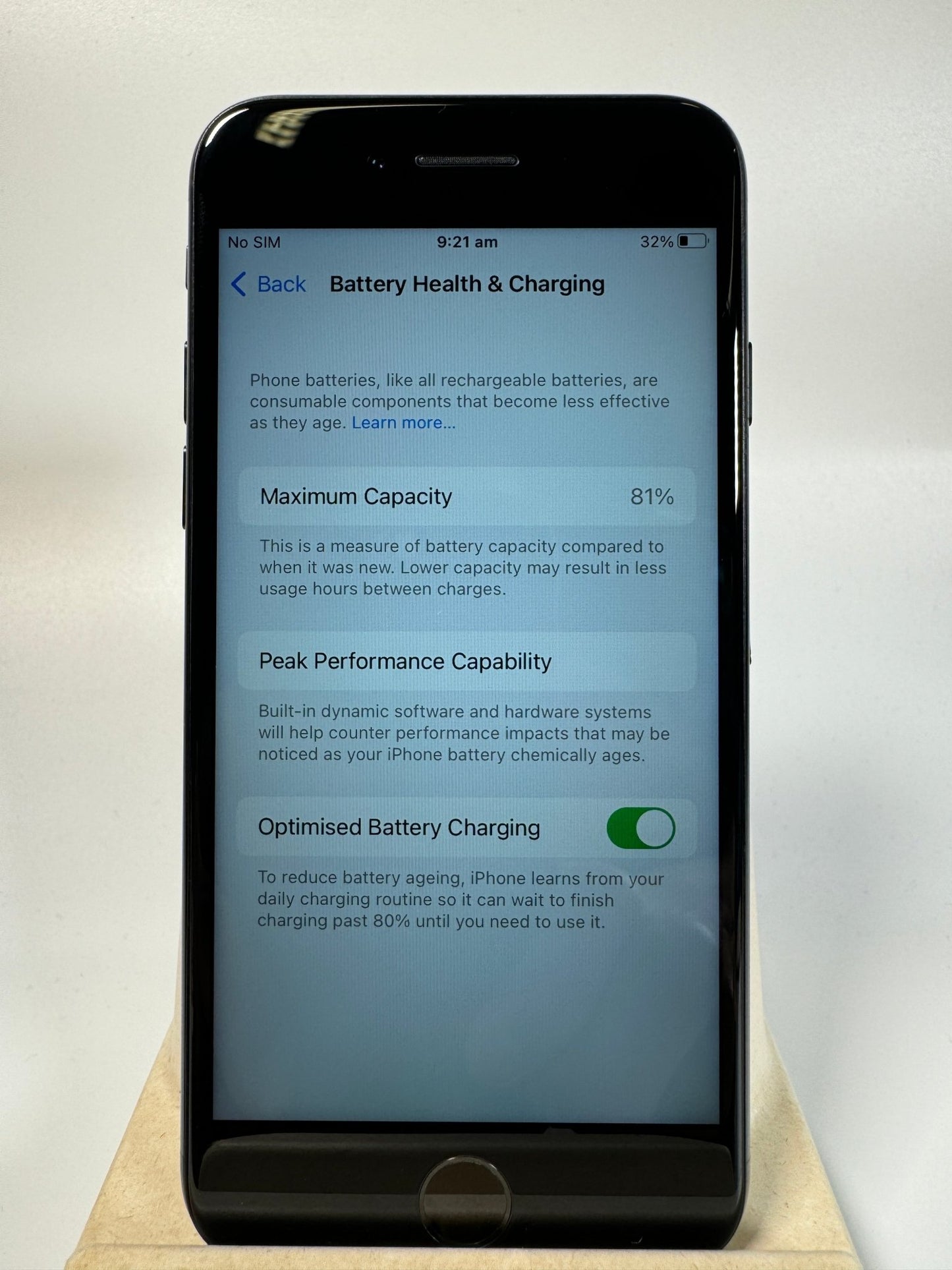 iPhone SE 2nd Gen - trade.com.au