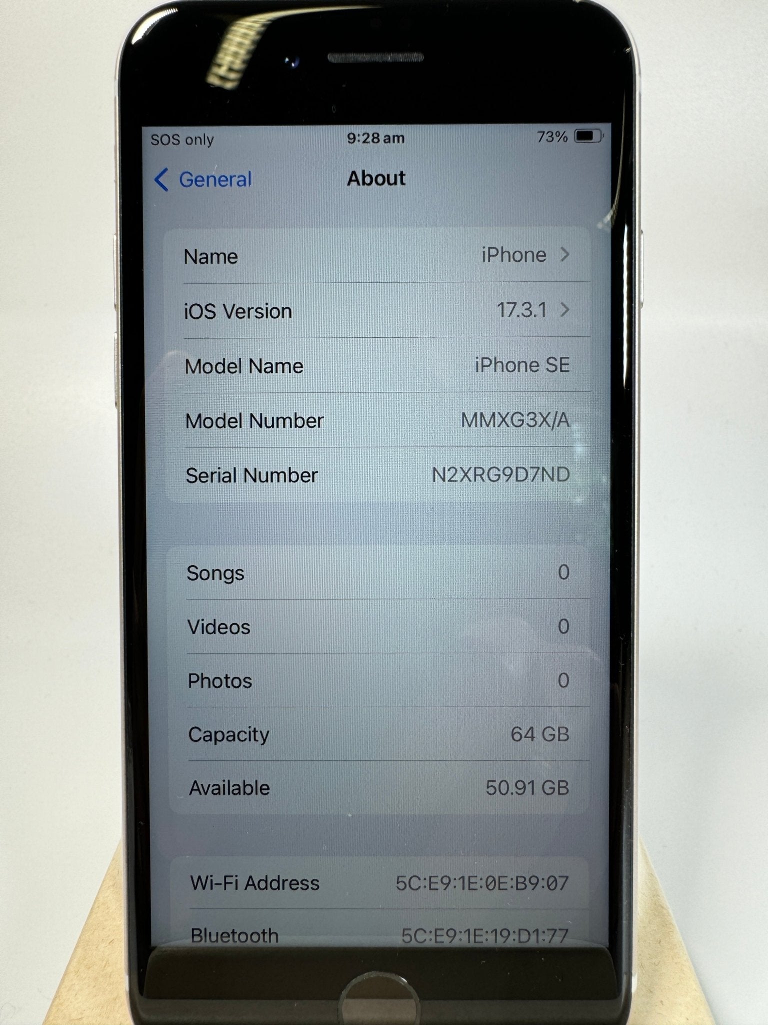 iPhone SE 3rd Gen - trade.com.au