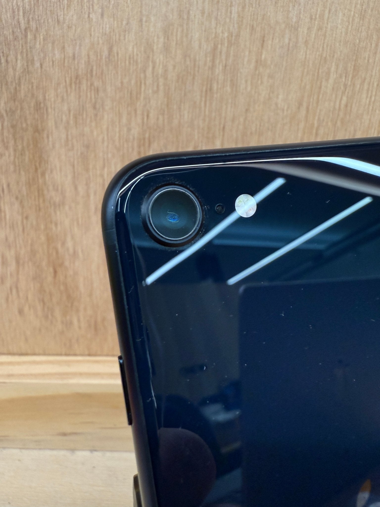 iPhone SE 3rd Gen - trade.com.au