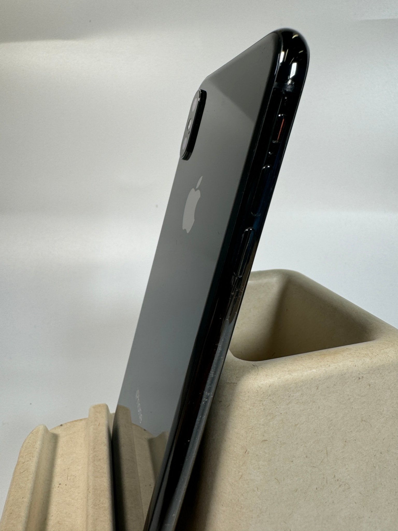 iPhone X - trade.com.au