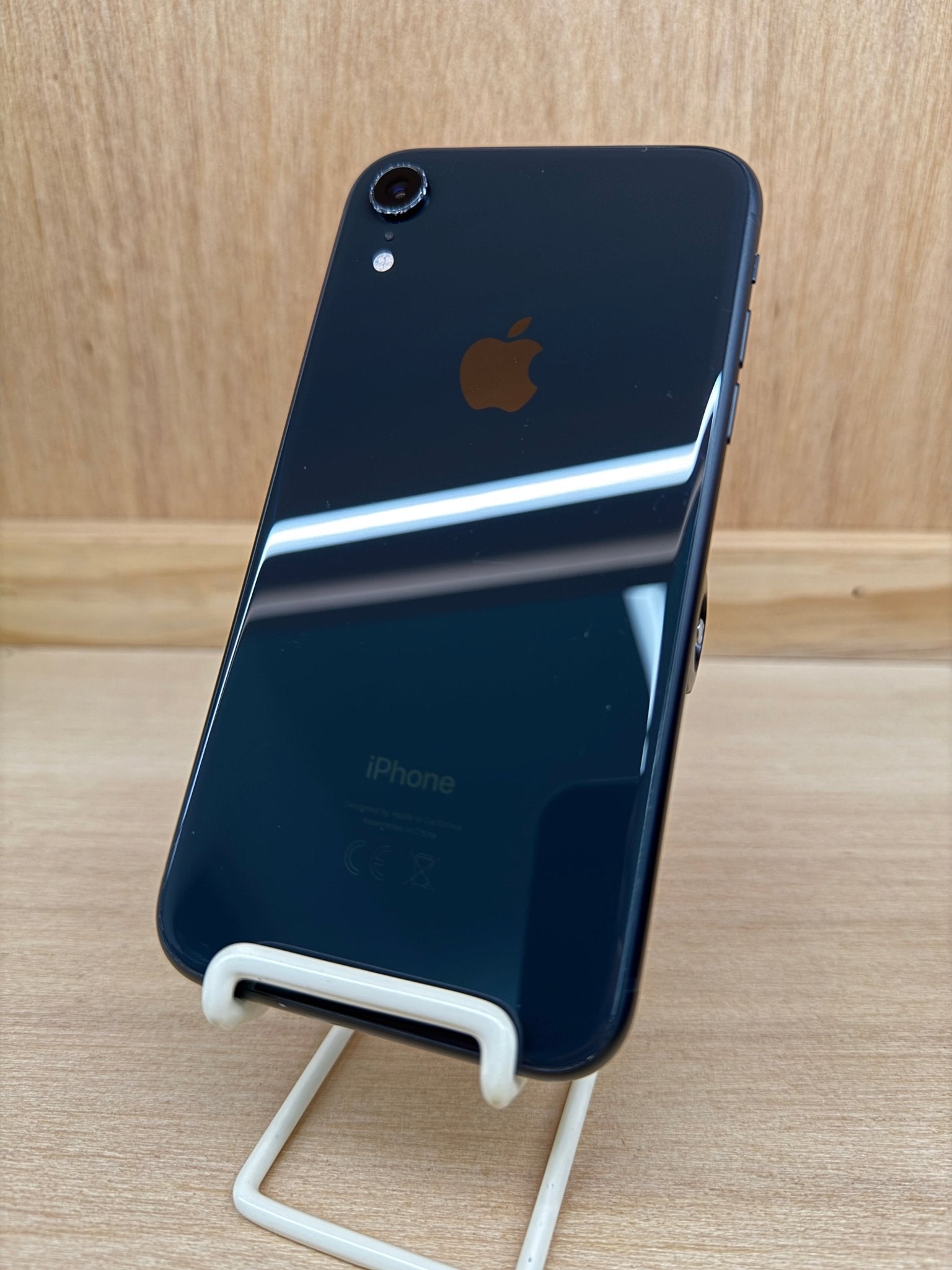 iPhone XR - trade.com.au