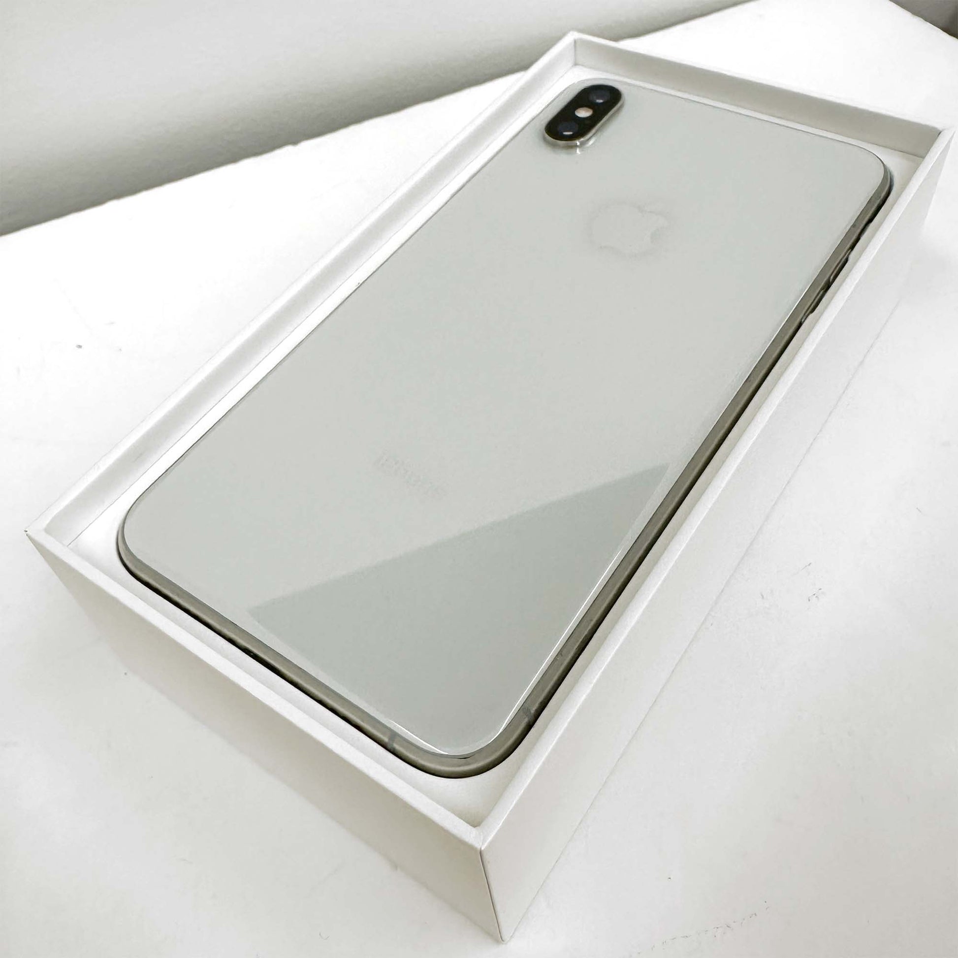 iPhone XS Max - trade.com.au