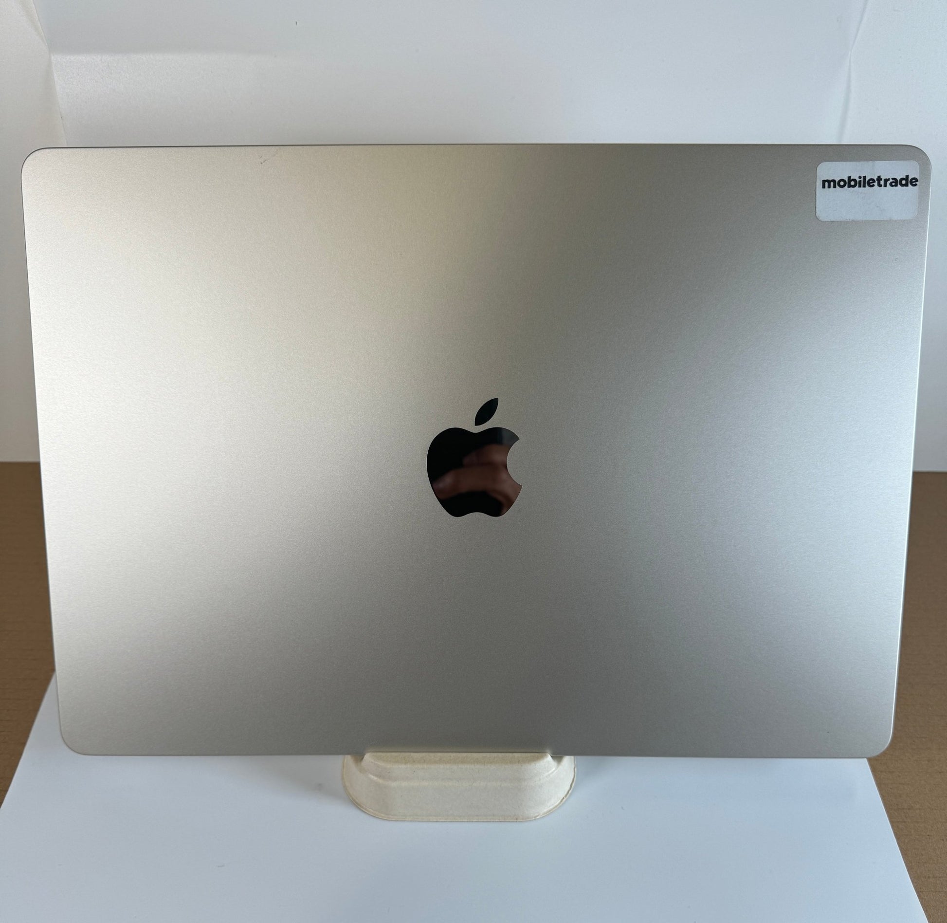 MacBook Air M2 15" A2941 - trade.com.au