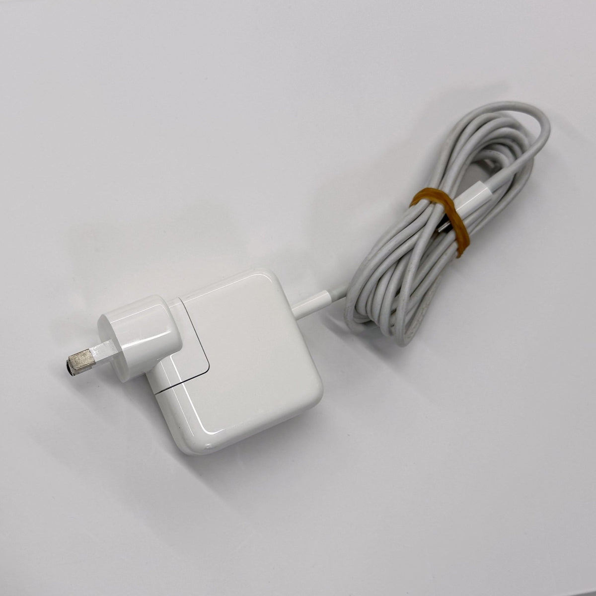 MacBook Air M3 13" (A3113) 256GB Midnight 2024 T8066 - trade.com.au