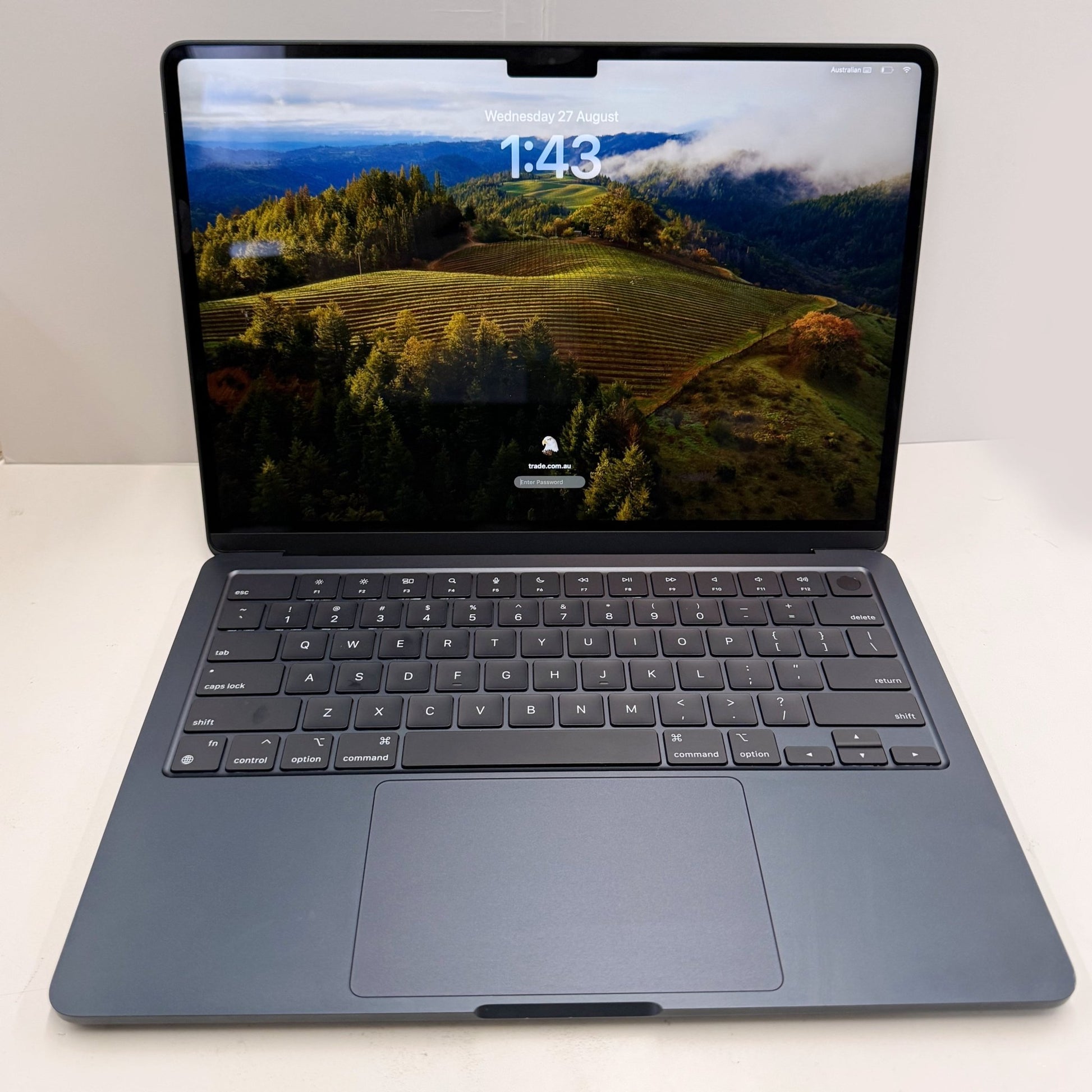 MacBook Air M3 13" (A3113) 256GB Midnight 2024 T8066 - trade.com.au