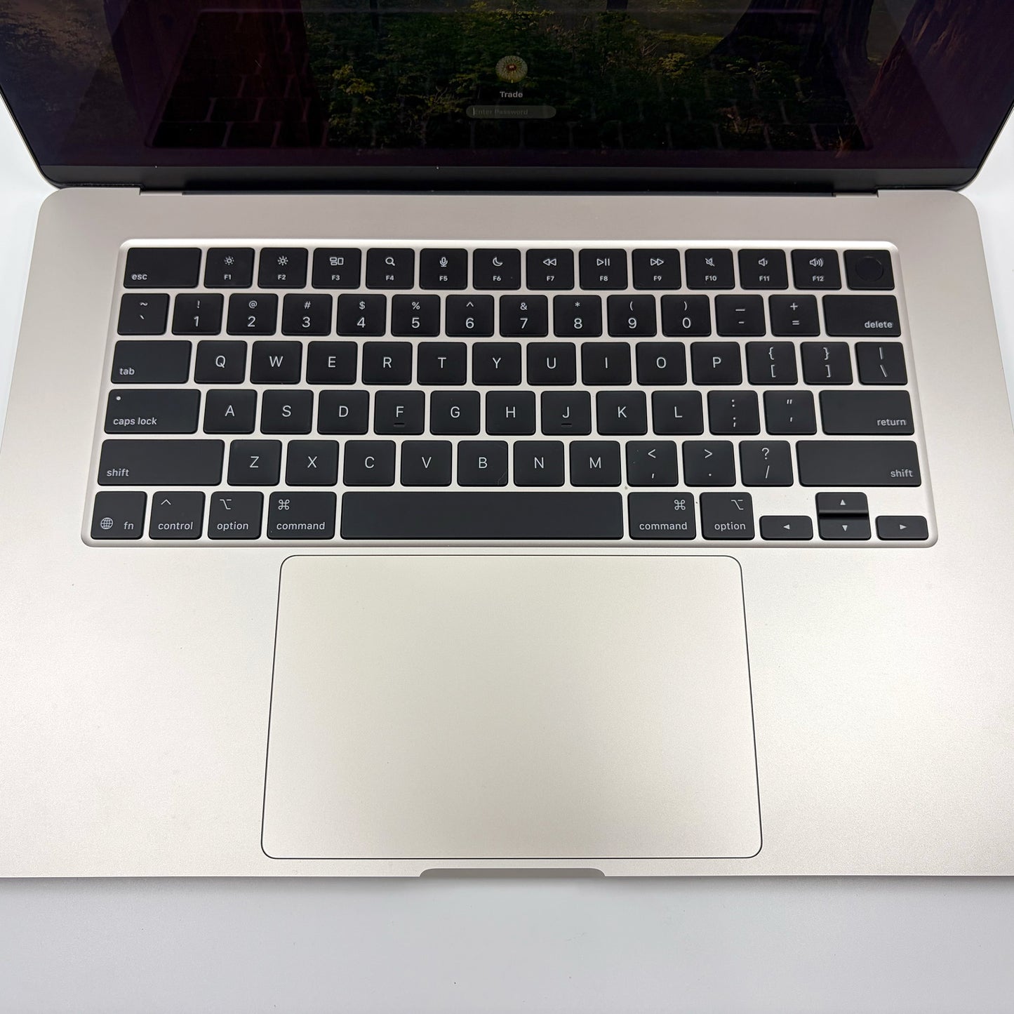 MacBook Air M4 15" (A3241) 512GB 24GB RAM Starlight A Grade T8887