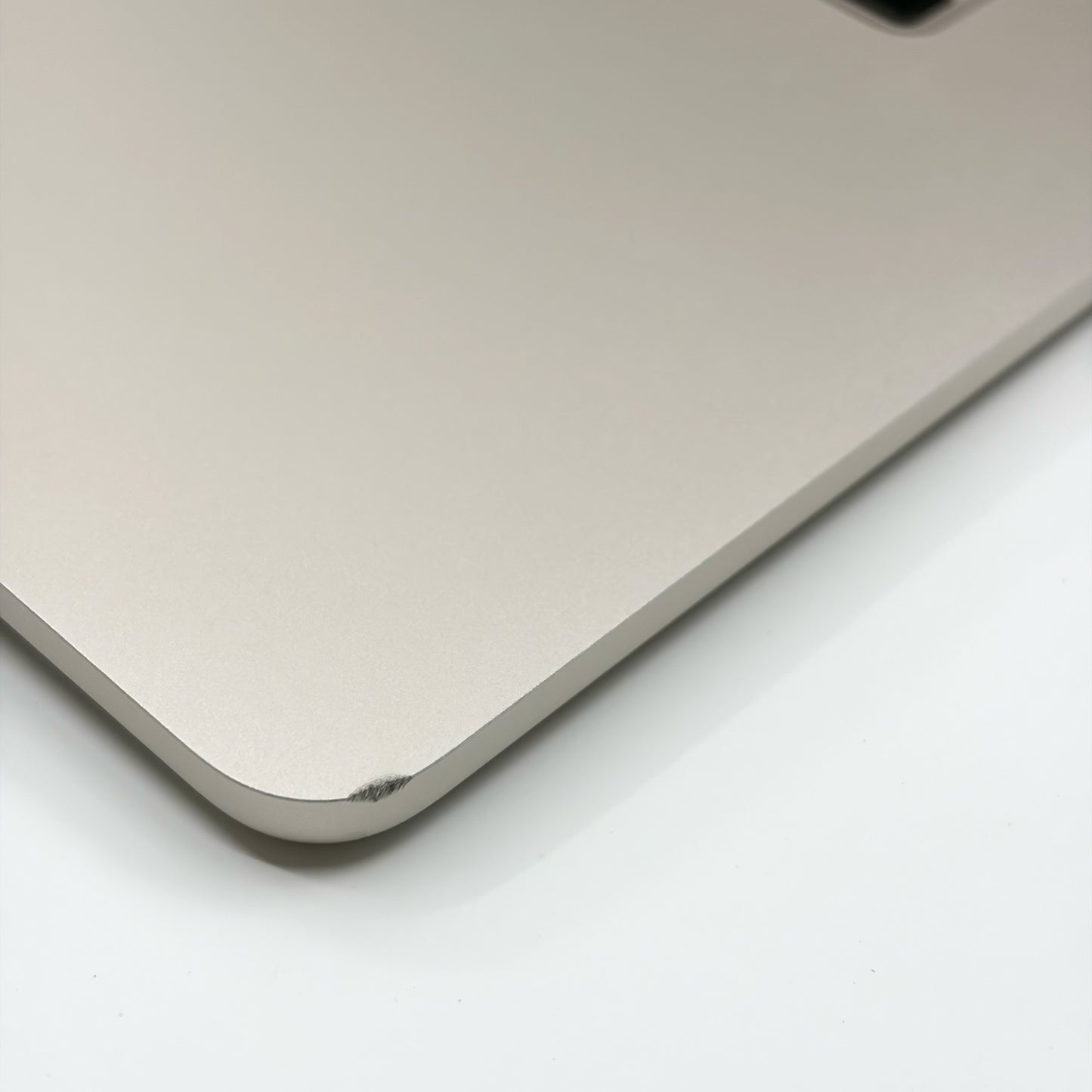 MacBook Air M4 15" (A3241) 512GB 24GB RAM Starlight A Grade T8887