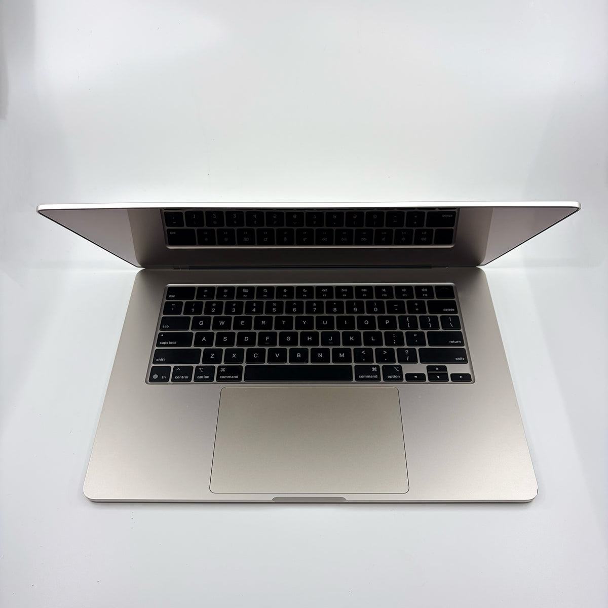 MacBook Air M4 15" (A3241) 512GB 24GB RAM Starlight A Grade T8887