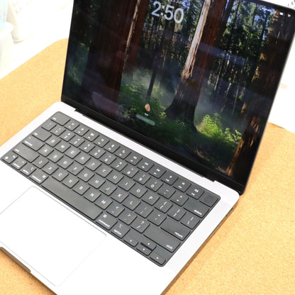 MacBook Pro 14" - trade.com.au