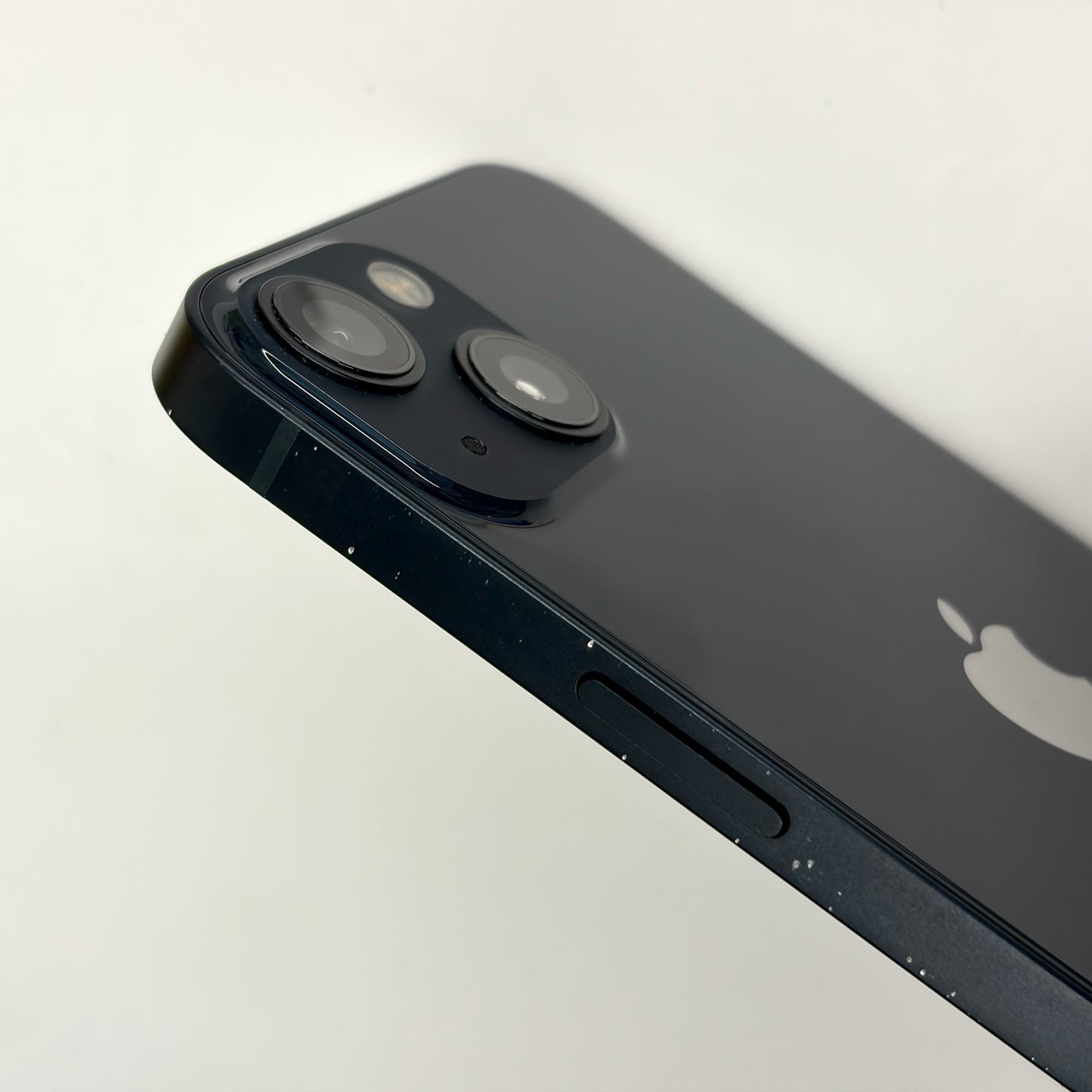 iPhone 13 256GB Midnight B Grade 100% Battery T8646