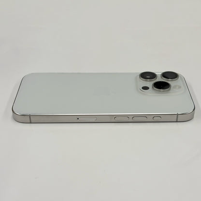 iPhone 15 Pro 256GB White Titanium 89% Battery B Grade T8669